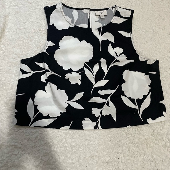 Kate Spade X Target Black and White Floral Crop Top - Picture 2 of 10